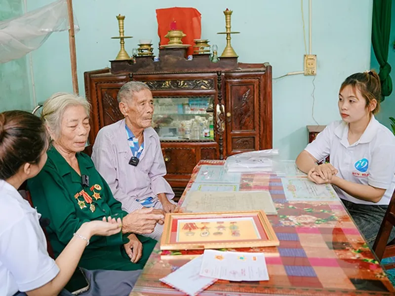 Biểu tượng sứ mệnh mayclub